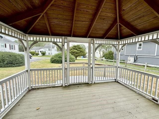 117 Wolcott Ave, Middletown, RI 02842 - photo 31