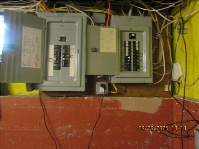 288 Pontiac Ave, Cranston, RI 02910 - photo 18