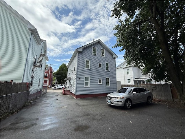 139 Julian St, Providence, RI 02909 - view of home's exterior