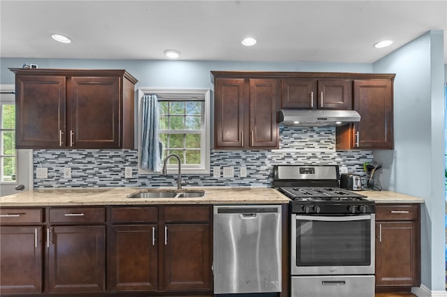 11 Eric Ct, Portsmouth, RI 02871 - photo 9