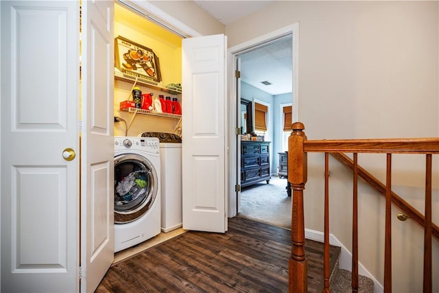 50 S Pond Dr, Coventry, RI 02816 - laundry area featuring dark wood finished floors and washer and clothes dryer