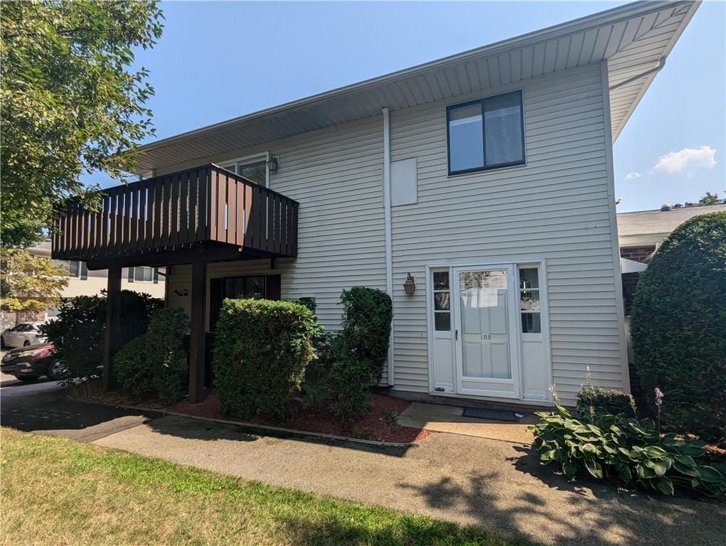 103 Edaville Ct Unit 103, Warwick, RI 02886 - back of house