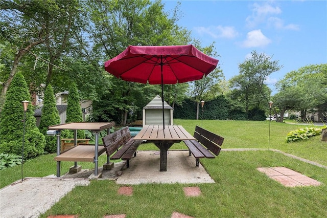 50 Betony Rd, Narragansett, RI 02874 - view of property's community featuring a yard and view of scattered trees