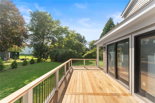26 Westmoreland St, Narragansett, RI 02882 - deck with a yard