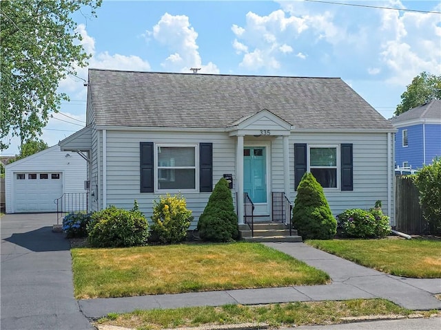 335 Evergreen St, Pawtucket, RI 02861 - photo 15