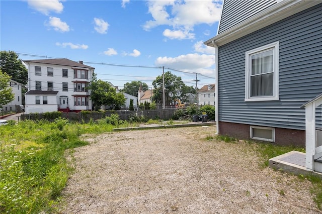 406 Cahill St, Providence, RI 02905 - view of yard