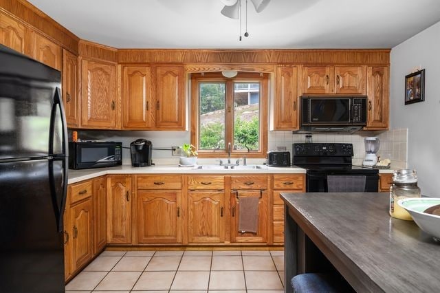 215 Manila Ave, Woonsocket, RI 02895 - photo 27