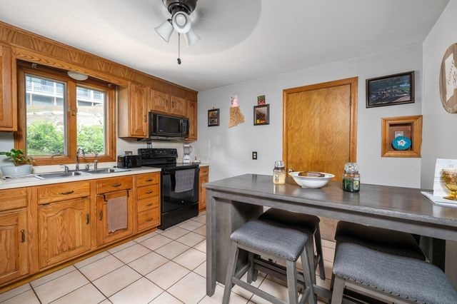 215 Manila Ave, Woonsocket, RI 02895 - photo 26