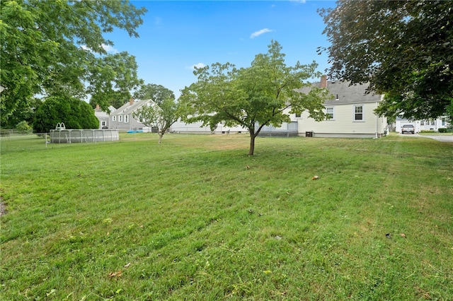 32 Rosemere Dr, East Providence, RI 02914 - view of yard
