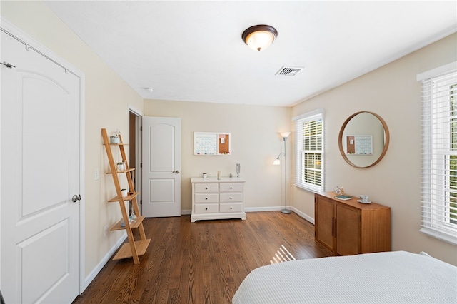 18 Country Hill Ln, Smithfield, RI 02917 - bedroom with wood finished floors and baseboards