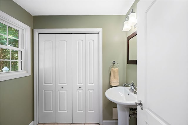 18 Country Hill Ln, Smithfield, RI 02917 - bathroom featuring a closet