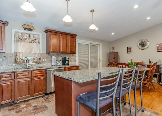 91 Curry Rd, Cranston, RI 02920 - photo 10