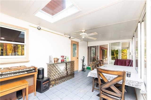 584 Division Rd, East Greenwich, RI 02818 - sunroom / solarium with a skylight