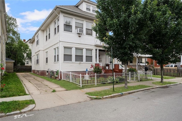 38 Pembroke Ave, Providence, RI 02908 - photo 2