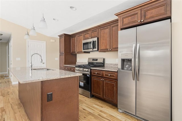 63 Danielle Dr, Woonsocket, RI 02895 - photo 2