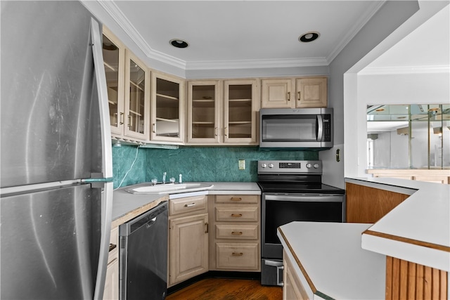 553 Bellevue Ave Unit 14, Newport, RI 02840
