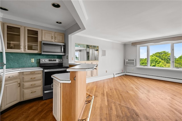 553 Bellevue Ave Unit 14, Newport, RI 02840