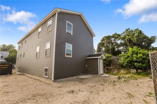 0 Hazel St, Pawtucket, RI 02860 - view of side of property