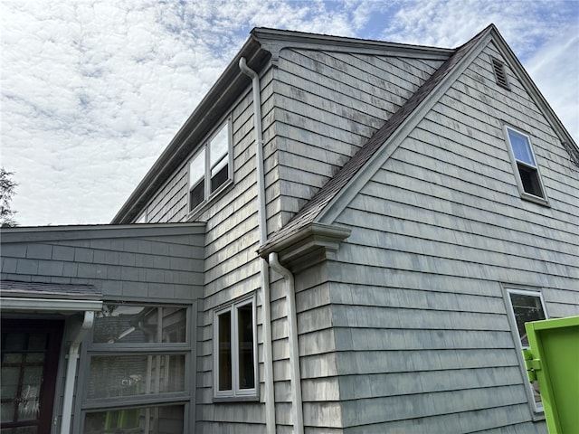 10 Jesse Davis Ln, Barrington, RI 02806 - view of home's exterior