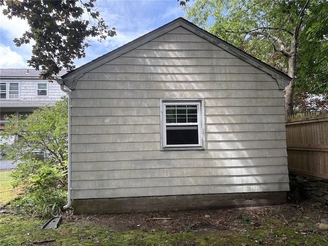 10 Jesse Davis Ln, Barrington, RI 02806 - view of home's exterior