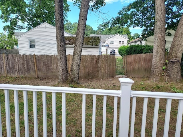 16 Fyffe Ave, Cranston, RI 02920 - view of yard