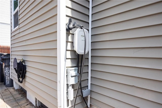 15 Wendell St, Providence, RI 02909 - exterior view
