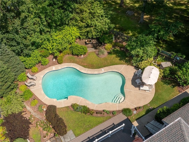173 Gaskill St, Woonsocket, RI 02895 - view of pool