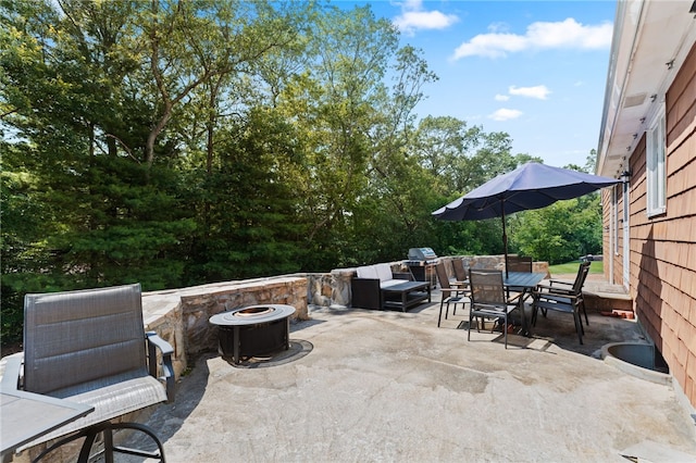 85 N Cobble Hill Rd, Warwick, RI 02886 - view of patio / terrace featuring outdoor dining space