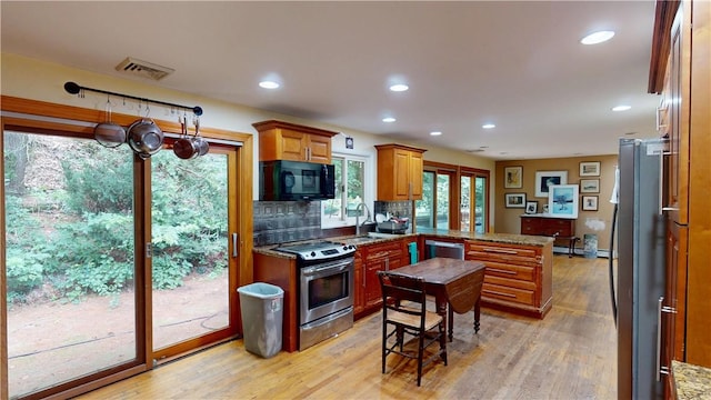 724 Greenville Ave, Johnston, RI 02919 - photo 9