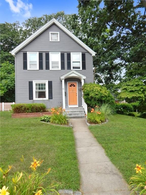 46 Highland Ave, Westerly, RI 02891 - view of front of home