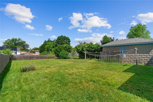8 Parkman St, Providence, RI 02907 - view of yard