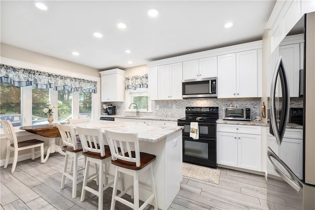 121 Commonwealth Ave, Warwick, RI 02886 - photo 3