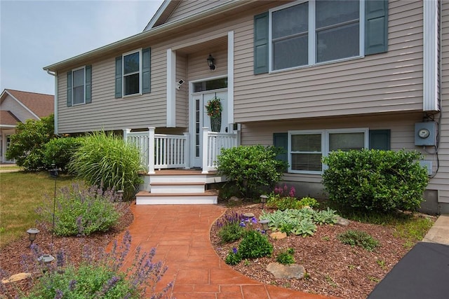 350 Narrow Ln, Charlestown, RI 02813 - entrance to property