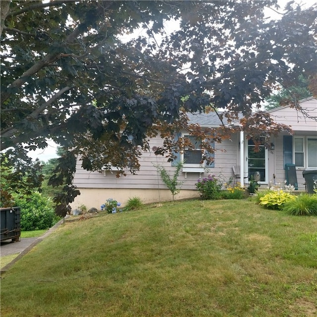 66 Tanglewood Dr, West Warwick, RI 02893 - photo 1
