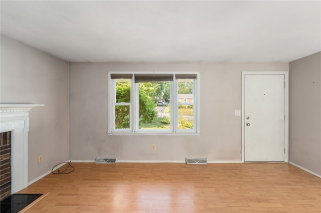 66 Tanglewood Dr, West Warwick, RI 02893 - photo 4