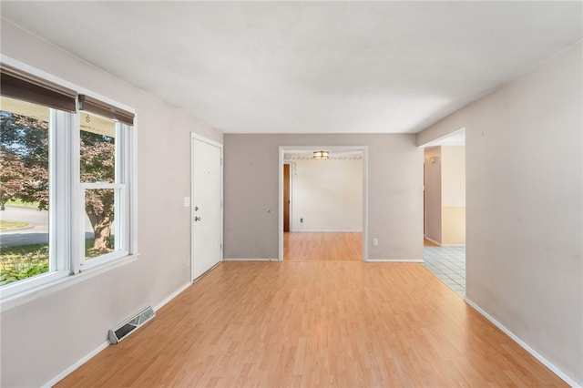 66 Tanglewood Dr, West Warwick, RI 02893 - photo 5