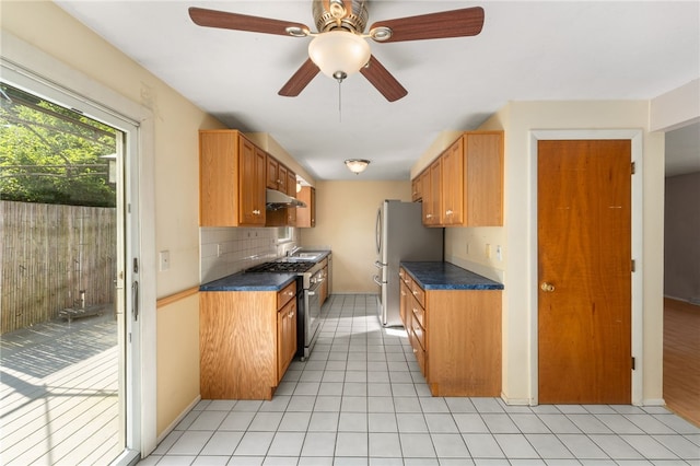 66 Tanglewood Dr, West Warwick, RI 02893 - photo 10