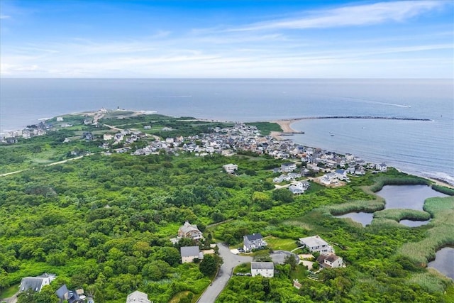 2 Geraldine Blvd, Narragansett, RI 02882 - aerial view of property and surrounding area featuring a large body of water