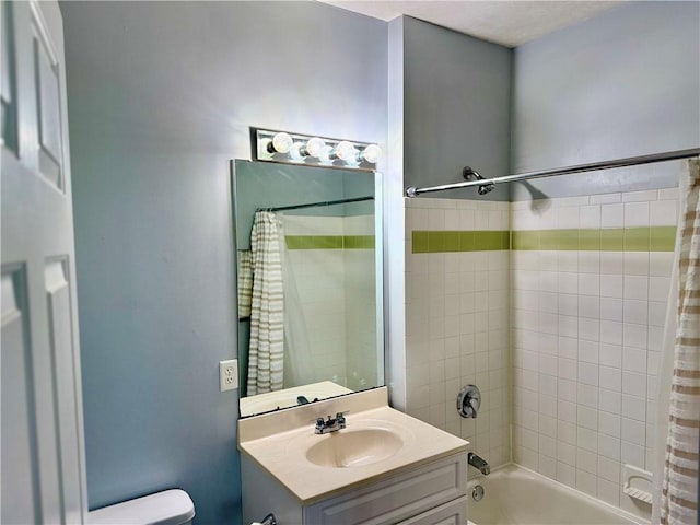 106 Mill St Unit 102, Woonsocket, RI 02895 - full bath with vanity and shower / tub combo