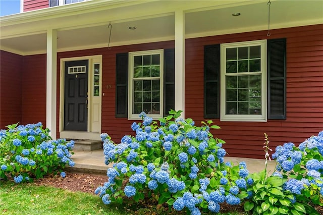 43 Peckham Pl, Bristol, RI 02809 - doorway to property with covered porch