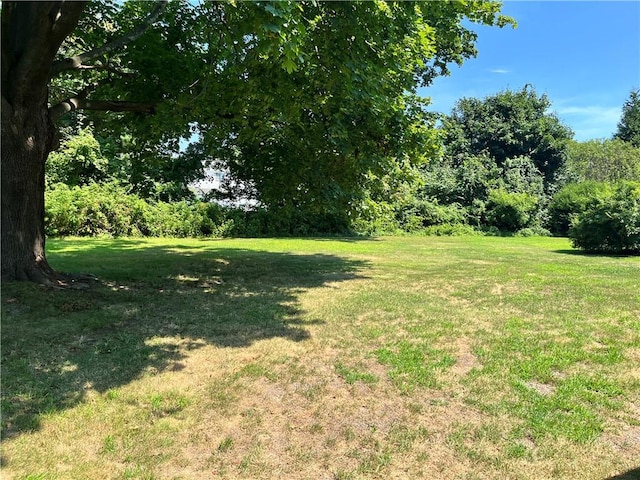 40 Aaron Ave, Bristol, RI 02809 - photo 48