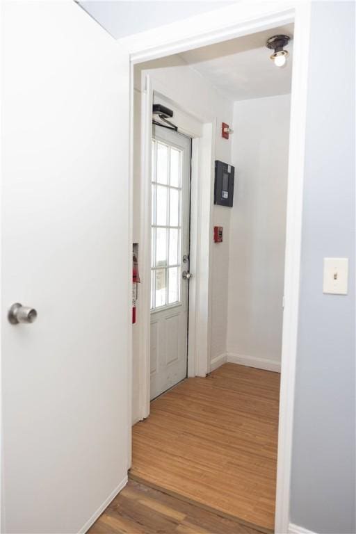 89 Warren Ave, East Providence, RI 02914 - hall featuring wood finished floors and baseboards