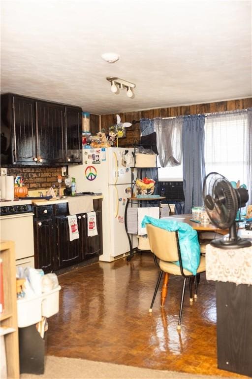 89 Warren Ave, East Providence, RI 02914 - kitchen with white appliances