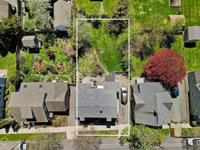 92 Franklin St, Bristol, RI 02809 - aerial view of residential area with property boundaries highlighted