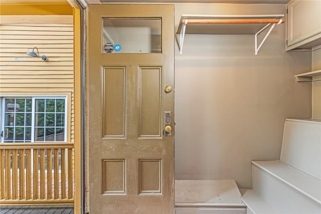 603 E Ave, Pawtucket, RI 02860 - doorway to property