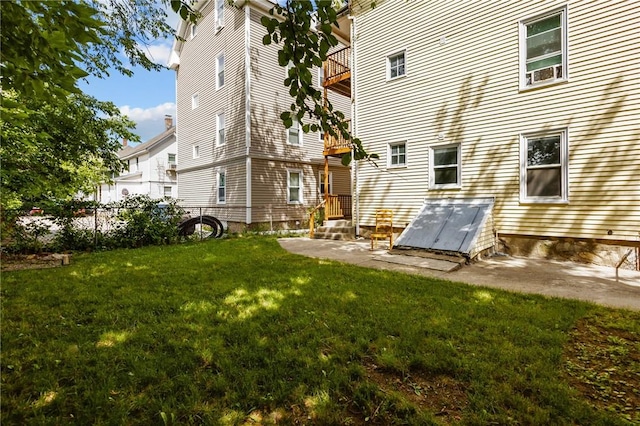 289 Mowry St, Woonsocket, RI 02895 - rear view of house with a balcony