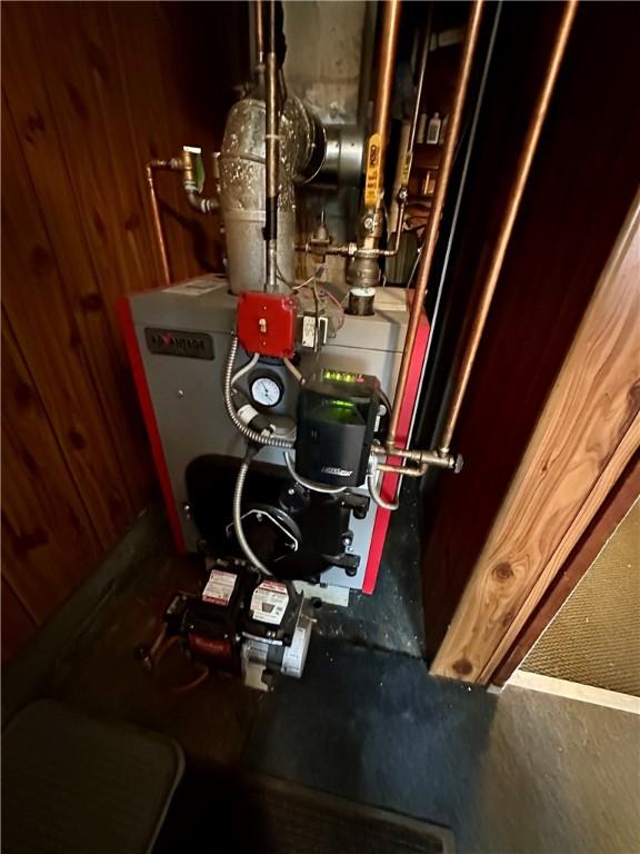 103 Windsor Park Dr, Coventry, RI 02816 - utilities with a heating unit