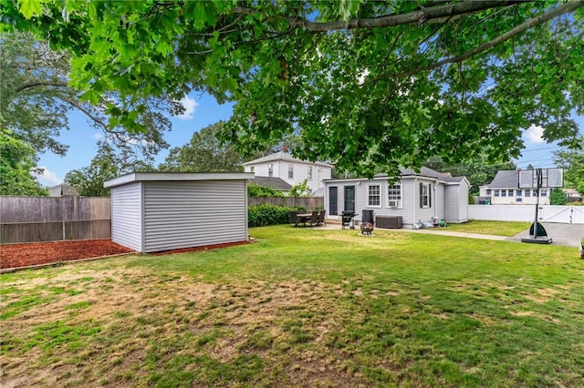 160 Coburn St, Warwick, RI 02889 - fenced backyard with an outbuilding