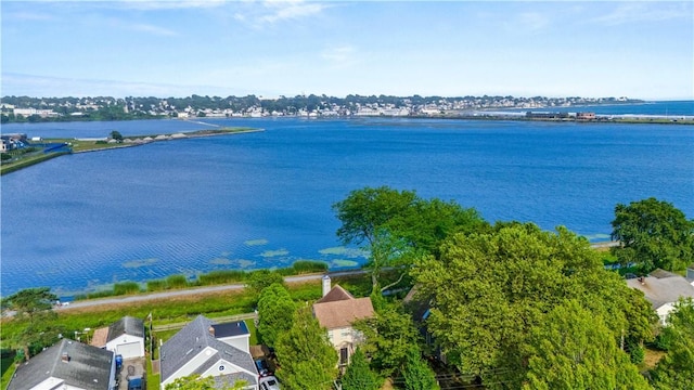 128 Eustis Ave, Newport, RI 02840 - photo 27