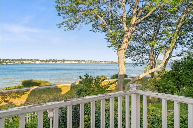 128 Eustis Ave, Newport, RI 02840 - photo 29